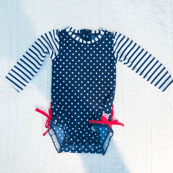NWT Rufflebutts Rash guard - Picture 2 of 3